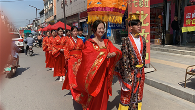 臨潁封禪臺結(jié)束了劉漢王朝，如今又宣稱揚(yáng)漢風(fēng)太學(xué)正統(tǒng),？