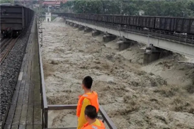 河南洪災(zāi)損壞的房屋怎么辦