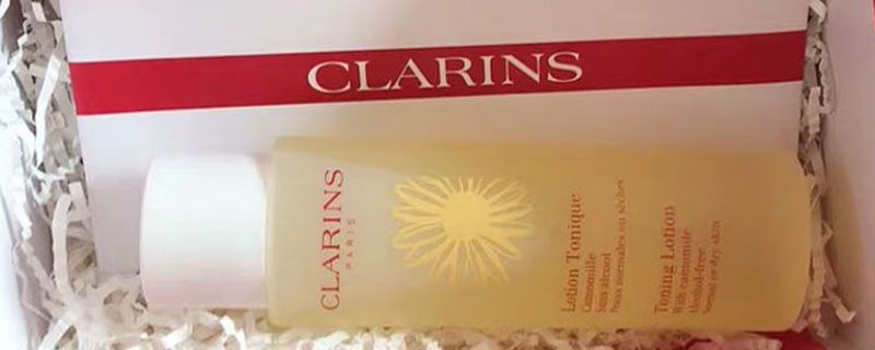 clarins 精華水